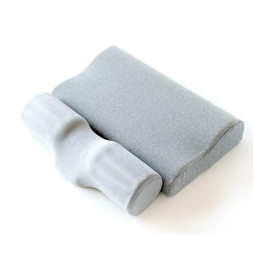 【每天十分钟 颈椎真舒坦】TOTONUT加特林颈椎按摩枕2代 覆盖头颈肩 3D环抱式包裹颈部 振动热敷 舒缓拉伸 软硬结合 直流变频按摩 4档调温 外套可水洗 商品图10