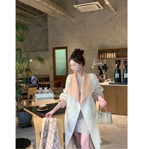 现货 【都灵大衣】100澳毛 秋冬新高级气质双色双穿澳毛手工双面尼大衣 商品图4