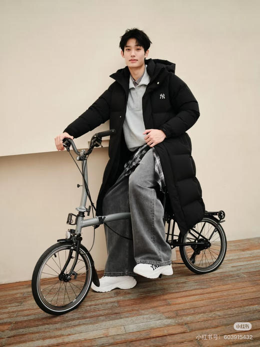 【秒杀价已调 直接拍】大联盟 原单 男女同款 刺绣小标 长款羽绒服  后背光板 商品图0