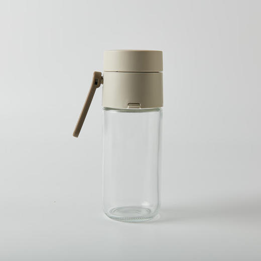 NITORI宜得利家居 厨房玻璃调味瓶按压式定量撒料兼用调味罐 商品图5