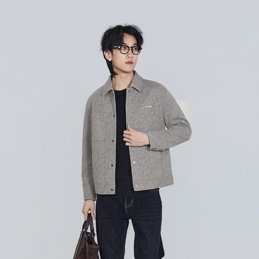 【新品上新】HX 冬季短款翻领鹅绒服Y100540026102 商品图3