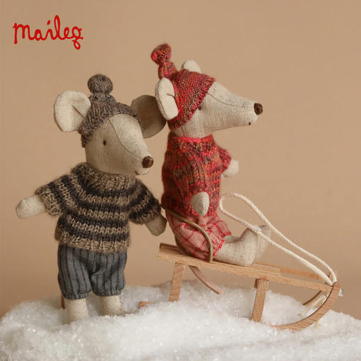 Maileg 鼠姐姐-红色 迷你场景系列 过家家玩具 迷你精致 北欧风创意设计 适合3岁以上 丹麦国宝级玩具品牌 17-4205-00 商品图3