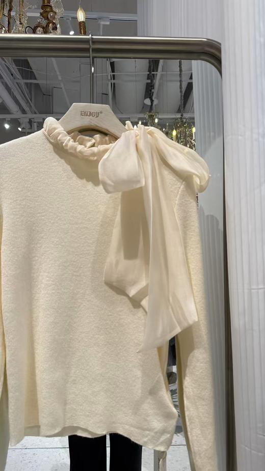 【门店同款】ENJOY冬季“相聚时刻”温柔飘带上衣 167749945 商品图1