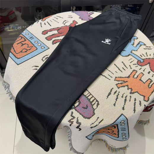 兄弟们！今天掏到个狠货 ——卡尔美运动长裤！纯纯的成本价 商品图1