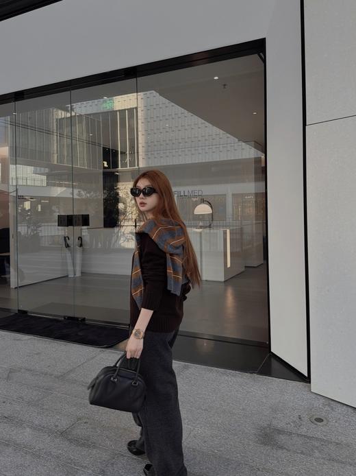 【非质量问题不退】PP03-缪缪 2025秋冬系列羊绒真丝条纹圆领开衫（BL*PP） 商品图0