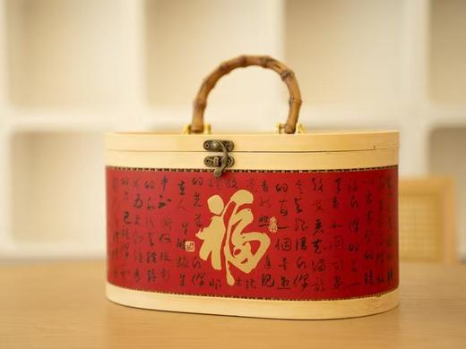 大过中国年，2026非遗国货礼盒  ️集知味观、万隆、新大康、金贸、粮午斋等非遗老字号臻品。  ️融酱货腊味、年味点心、地方风物于一体。一份专为团圆家宴准备的江南名宴！ 商品图2