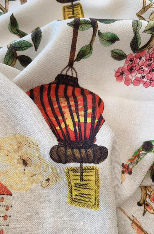 120-7 渠道货 独家一手 小禾 新年系列 马上封侯 真丝羊绒 140*140 大方巾 商品图12