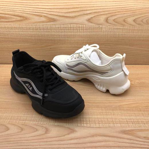 豪行2025年秋季新款时尚休闲运动舒适运动女单鞋25323910 商品图5