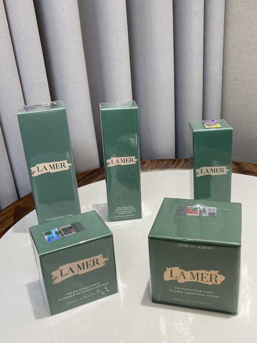 海蓝之*奢宠臻享护肤品眼霜面霜精粹水012002 商品图1