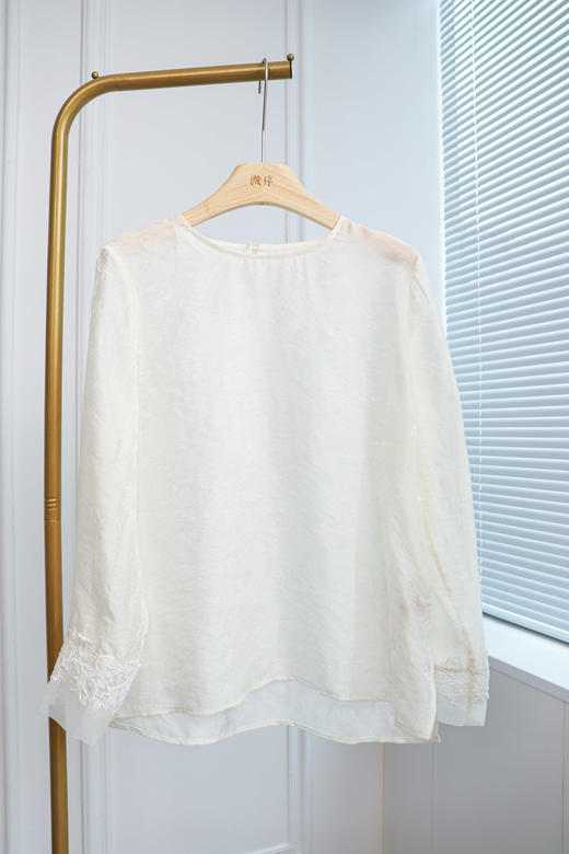 东方栀白|仙气重工蕾丝袖口上衣 商品图0