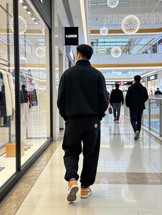 男女同款松紧腰大鹅拼接徽标加绒显瘦卫裤 商品图4