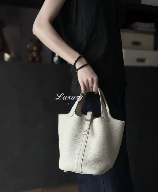 爱马仕 奶昔白 togo皮  菜篮子18 手提包 商品图3