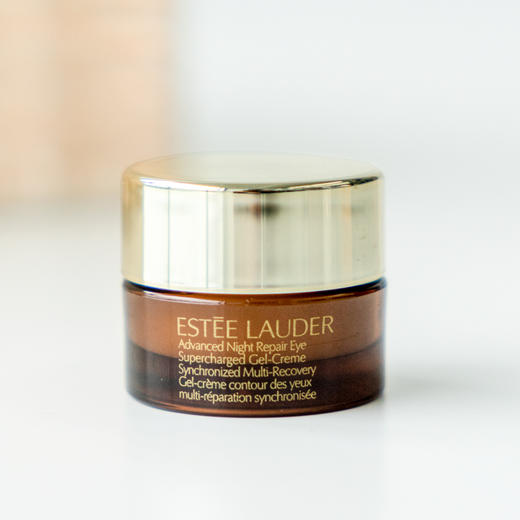 【限时特惠】Estee Lauder/雅诗兰黛第五代小棕瓶抗蓝光眼霜一拖四套装（正装15ml+5ml*3+3ml） 商品图5