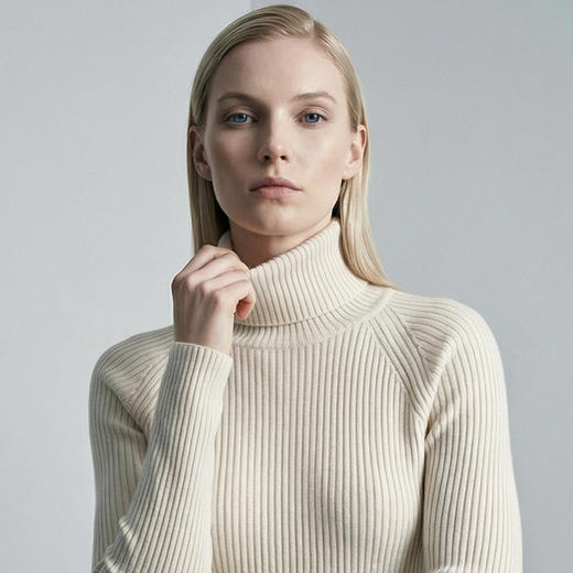 【咕咕同款】KINGDEER/KD秋冬新款女式长袖高领羊绒衫 约175g L805927经典基本款/气质款/100%山羊绒鹿王 商品图6