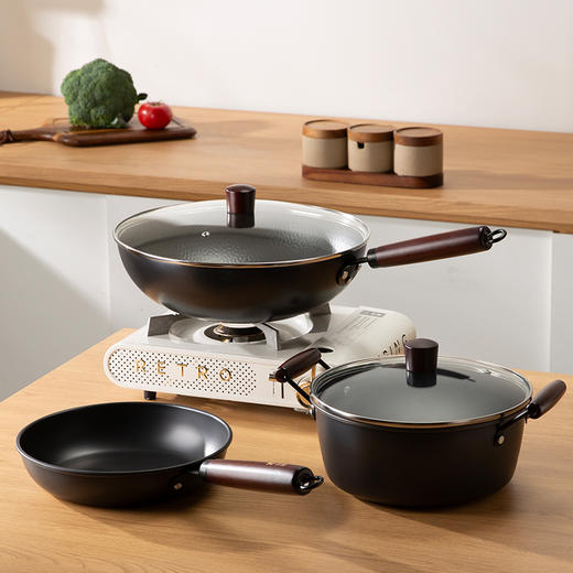 中华精铁炒锅+汤锅+平底锅+2个锅盖到手五件套！传统压纹锻打 0涂层 不粘不锈 清洗超方便 商品图0