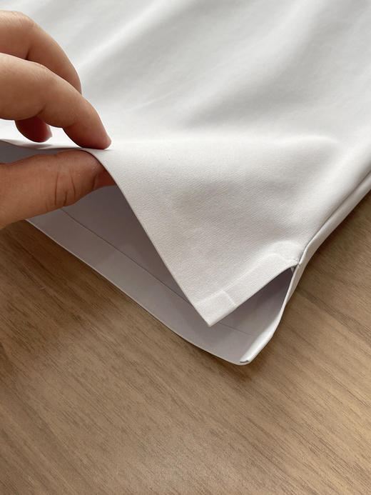 原单正品 KOLON SPORT可隆男士拉绒商务POLO衫
颜色：黑色，灰色
尺码：L，XL，XXL，XXXL，4XL 商品图3