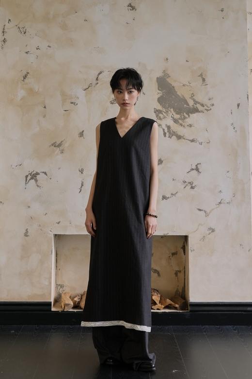 Kai & Kiera 经典条纹垂顺通勤V领气质连衣裙 22046 商品图11