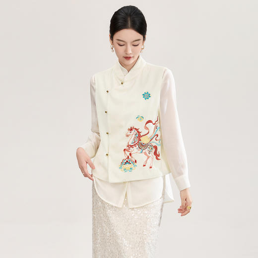 春款新品新中式真丝丝绒马上有钱刺绣马甲WLZD2601301 商品图2