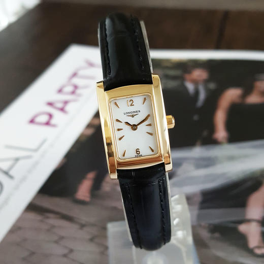 【95新】LONGINES 浪琴L5.158.6.16.2石英机芯16*25MM（含表耳 女款）黛绰维纳系列18K黄金 301225AK37 商品图3