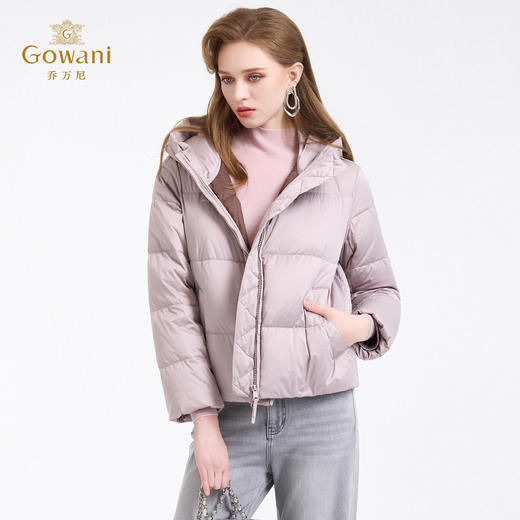 【两色可选】乔万尼新品泡芙感保暖90白鸭绒休闲连帽短款羽绒服ED4T787 商品图4