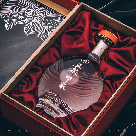 【自营】五粮液股份 五粮印象·水晶装52度500ml*6瓶 纯粮食白酒 商品图3
