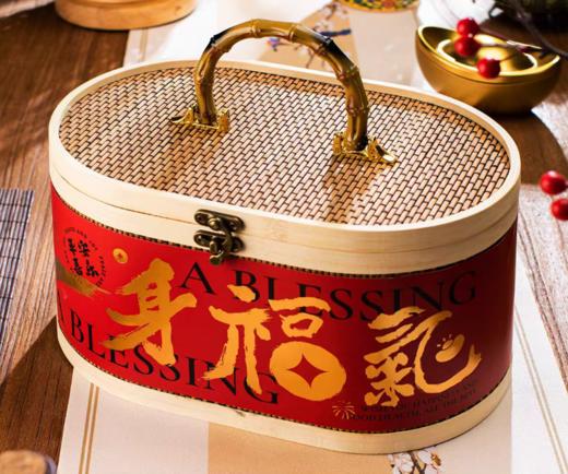 大过中国年，2026非遗国货礼盒  ️集知味观、万隆、新大康、金贸、粮午斋等非遗老字号臻品。  ️融酱货腊味、年味点心、地方风物于一体。一份专为团圆家宴准备的江南名宴！ 商品图0