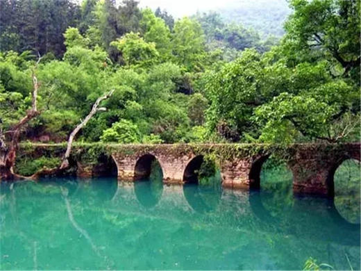 春节5日【贵州经典】｜初见贵州の探瀑寻寨访城——邂逅黔山秀水与苗寨星辉 商品图7