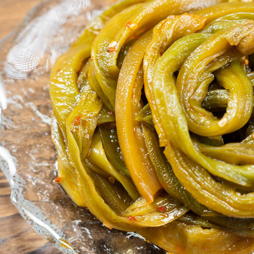 秘制无骨凤爪 （柠檬/酱香）丨新鲜鸡爪剔骨制作，柠檬：酸辣可口，酱香：鲜咸不腥，酱香口味里面有香菜，介意勿拍，冷冻保存，290g/罐⭐️顺丰快递 商品图11