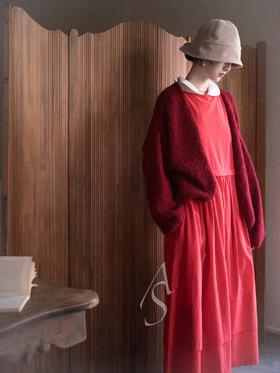 Casey Casey  樱桃红手工针织羊绒短开衫