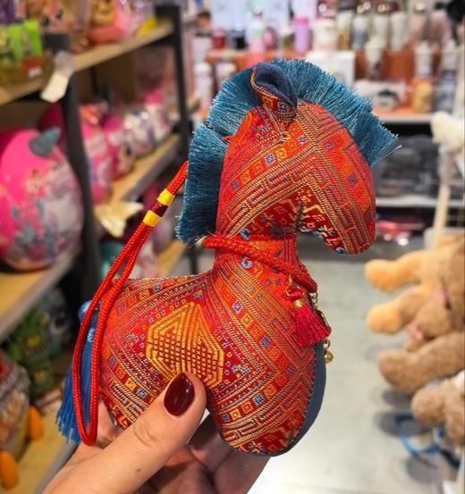 老米优品🎈新年礼物【马年吉祥物 生肖马毛绒玩具】富贵布艺马挂件春节居家摆件 商品图0