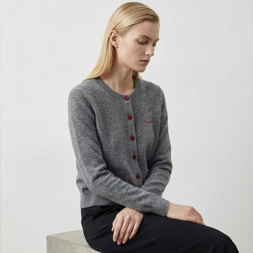 KINGDEER/KD秋冬新款百搭休闲宽松圆领羊绒开衫 约260g L805587经典基本款/气质款/100%山羊绒鹿王 商品图11