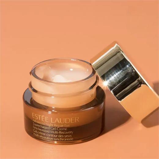 【限时特惠】Estee Lauder/雅诗兰黛第五代小棕瓶抗蓝光眼霜一拖四套装（正装15ml+5ml*3+3ml） 商品图4