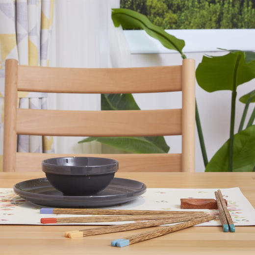 NITORI宜得利家居 木质吃饭筷子彩色一人一筷家用分色木筷 商品图1