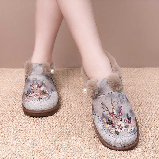 北彩绒 新中式刺绣保暖鞋 好穿防滑 3色可选 商品图2