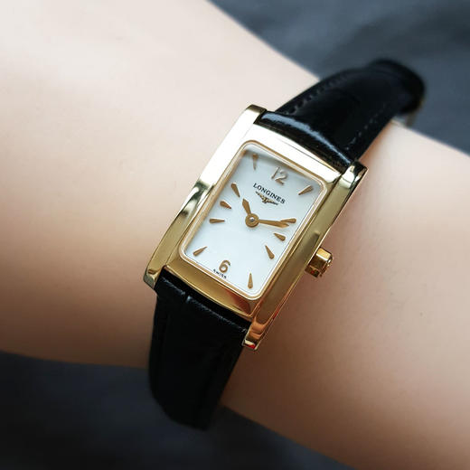 【95新】LONGINES 浪琴L5.158.6.16.2石英机芯16*25MM（含表耳 女款）黛绰维纳系列18K黄金 301225AK37 商品图7