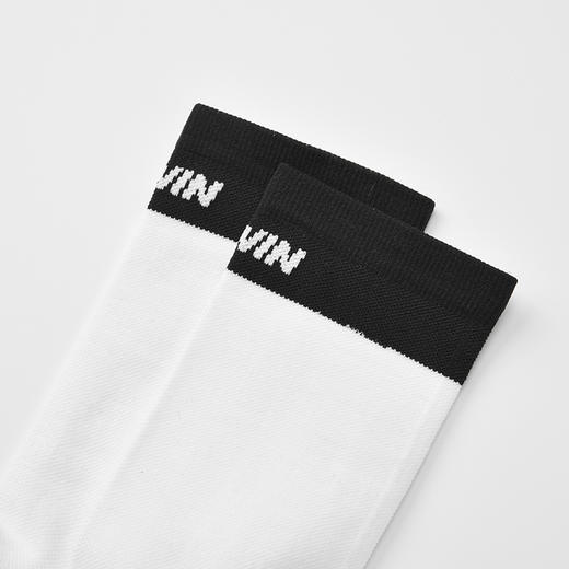 多威新款运动高弹耐磨男女中筒袜1352222 商品图3