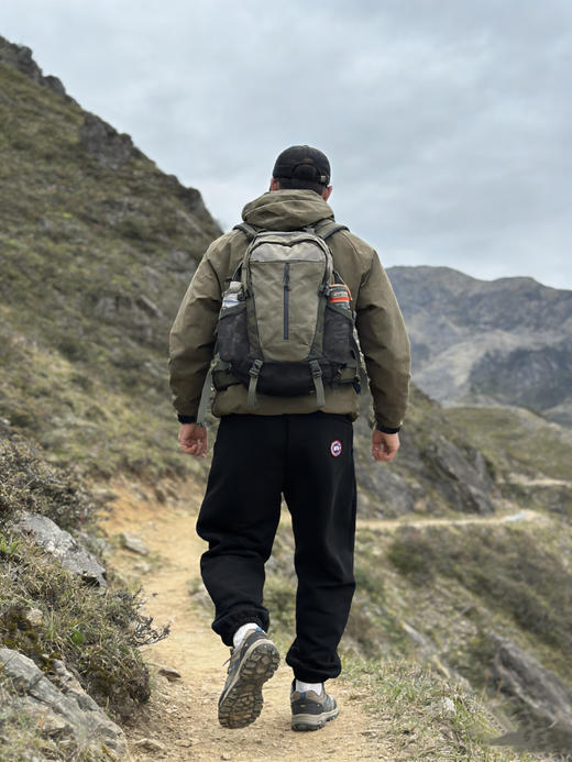 男女同款松紧腰大鹅拼接徽标加绒显瘦卫裤 商品图6