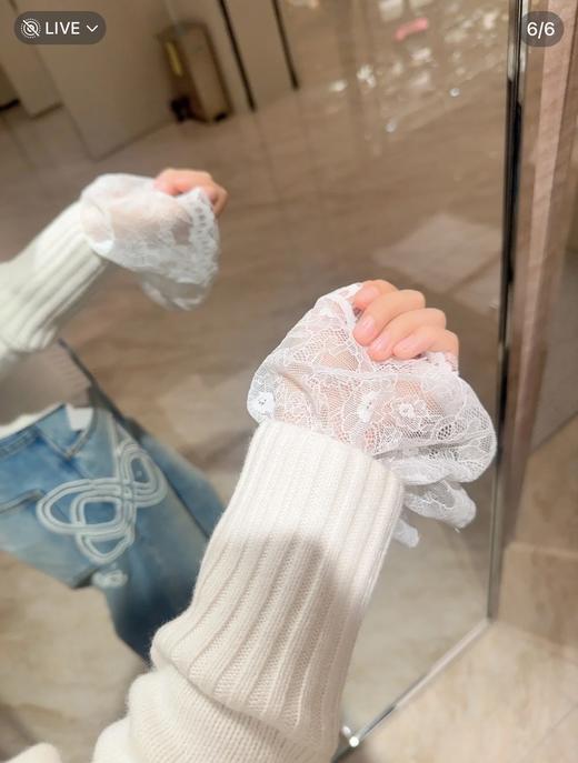 一店k 啊啊啊！甜酷蕾丝杀疯了！！真的太美了！我真是爱了又爱啊！ V领+短款收腰版型，超显比例超显瘦！对小个子姐妹更是超友好！ANN新款蕾丝拼接收腰针织外套 商品图3