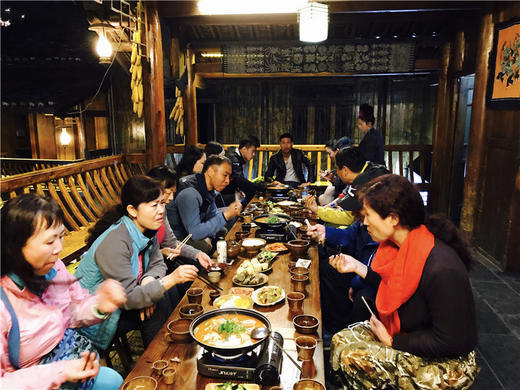 春节5日【贵州经典】｜初见贵州の探瀑寻寨访城——邂逅黔山秀水与苗寨星辉 商品图4