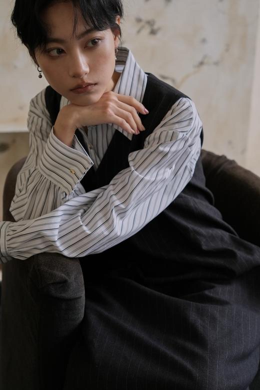 Kai & Kiera 经典条纹垂顺通勤V领气质连衣裙 22046 商品图3