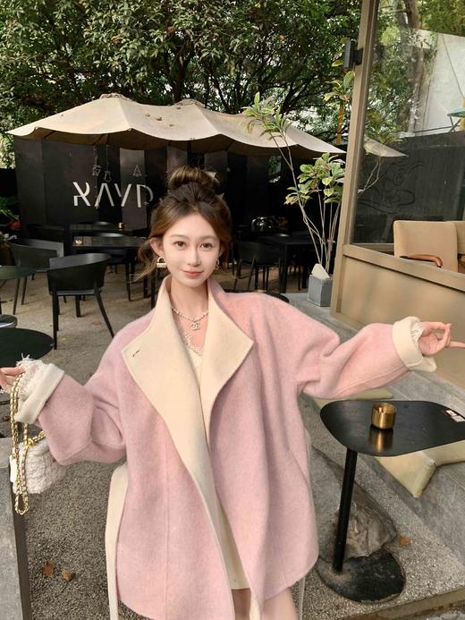 现货【冬日爱丁堡】秋冬新高级气质双拼色澳绒手工双面尼大衣 商品图4