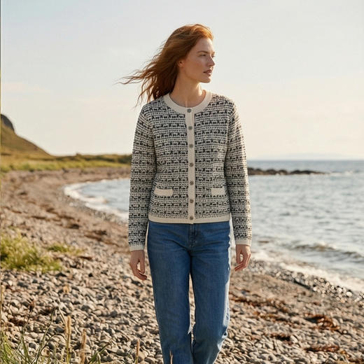 KINGDEER/KD秋冬新款女式长袖羊绒衫L805823复古奶奶风鹿王 商品图3