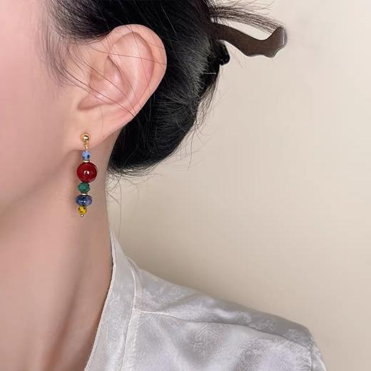 【雪域骄阳藏风耳钉】复古新中式天然石串珠耳环 手工设计款国风油画感气质耳饰 商品图3