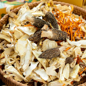 云南山珍菌菇礼盒  110g*4盒  天然野生原料