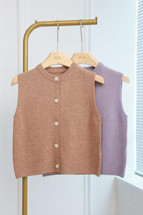 儿童百搭排扣羊毛马甲
