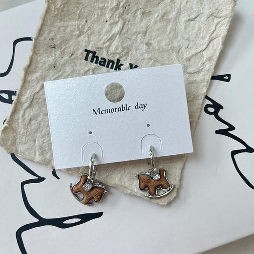 童趣设计小马造型耳环-纪念日百货门店同款168944187 商品图1