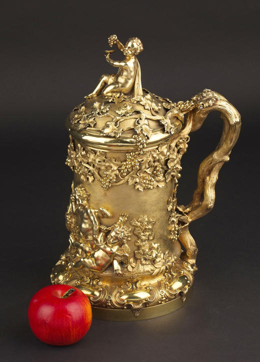 独角鹿西洋古董1830-1840年代英国著名银器工坊Storr & Mortimer签名出品幼年巴克斯主题银鎏金精雕带盖啤酒杯 商品图1