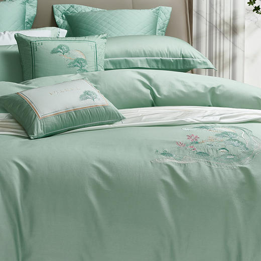 【春上新】10楼 富安娜 素绣床单四件套 / 国色系列·婉若清风 吊牌价2980~2680元 活动价 699-799元 商品图2