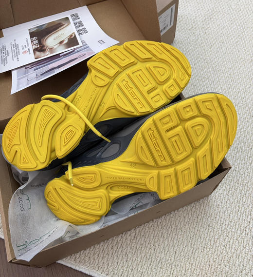 ECCO爱步BIOM真皮健步运动鞋休闲鞋 商品图7