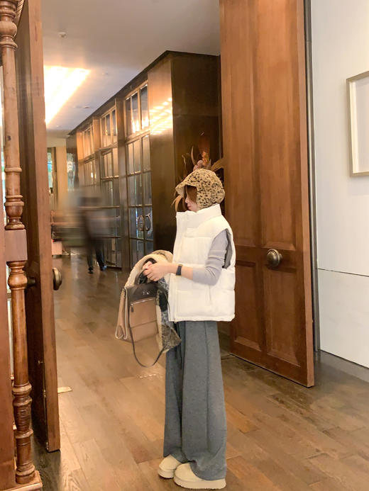 <曾小咸推荐>现货秒杀 ！微信超特价！韩系2色加绒阔腿休闲裤 日常209.99 立减120 秒杀89.99！！ 商品图10